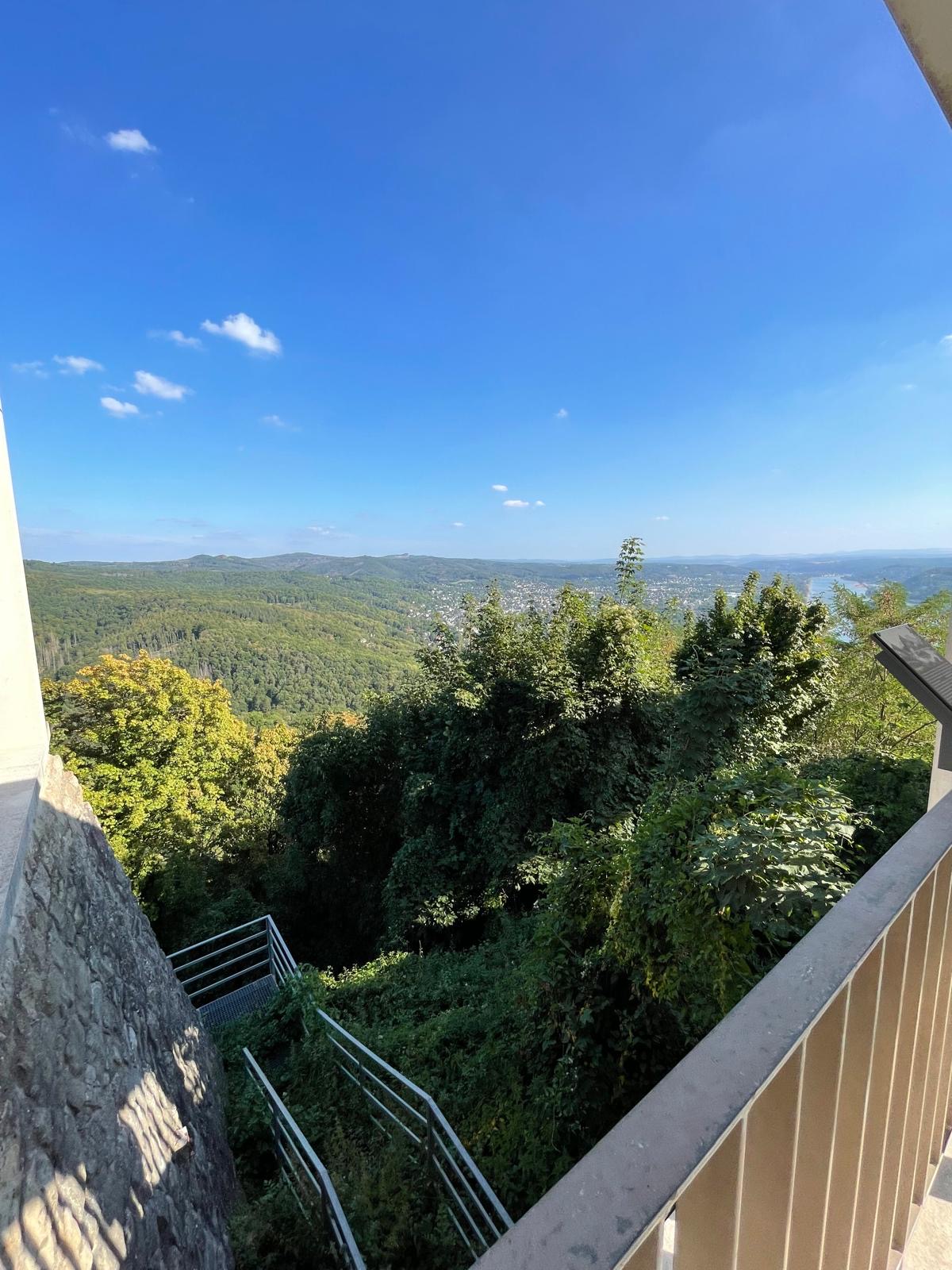 Aussicht auf das Siebengebirge und den Rhein, Wanderung, Natur, Wellness